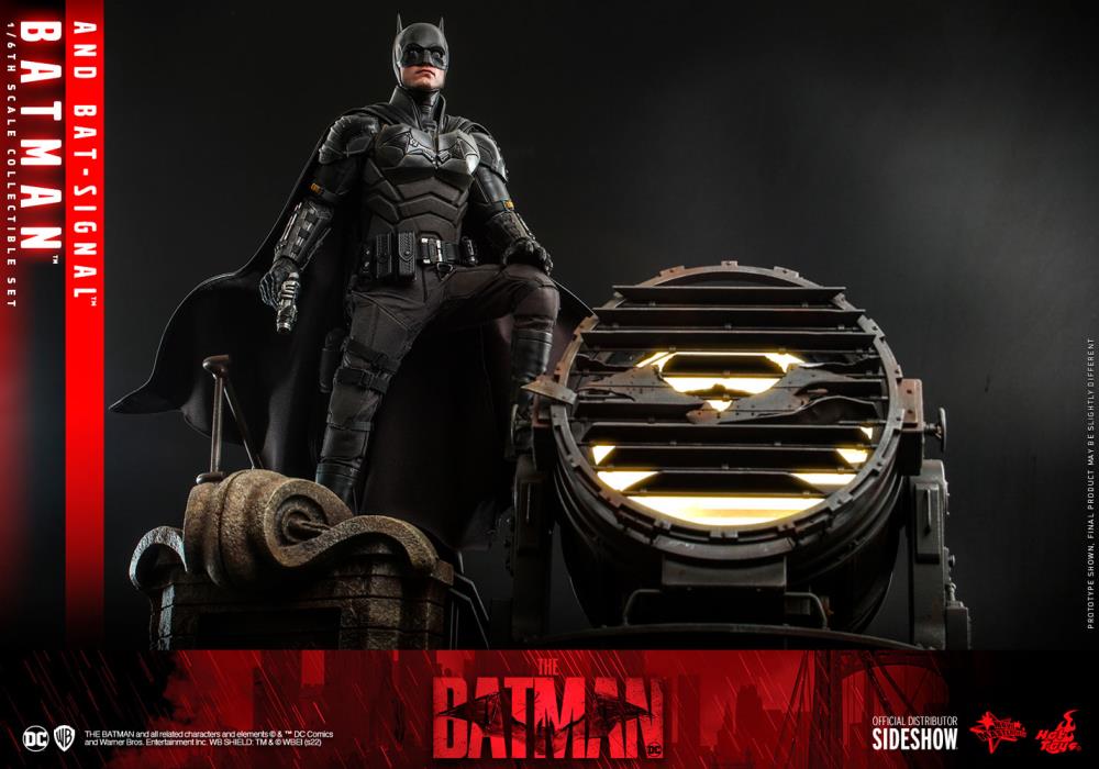 BATMAN AND BAT-SIGNAL MMS641-1/6TH SCALE