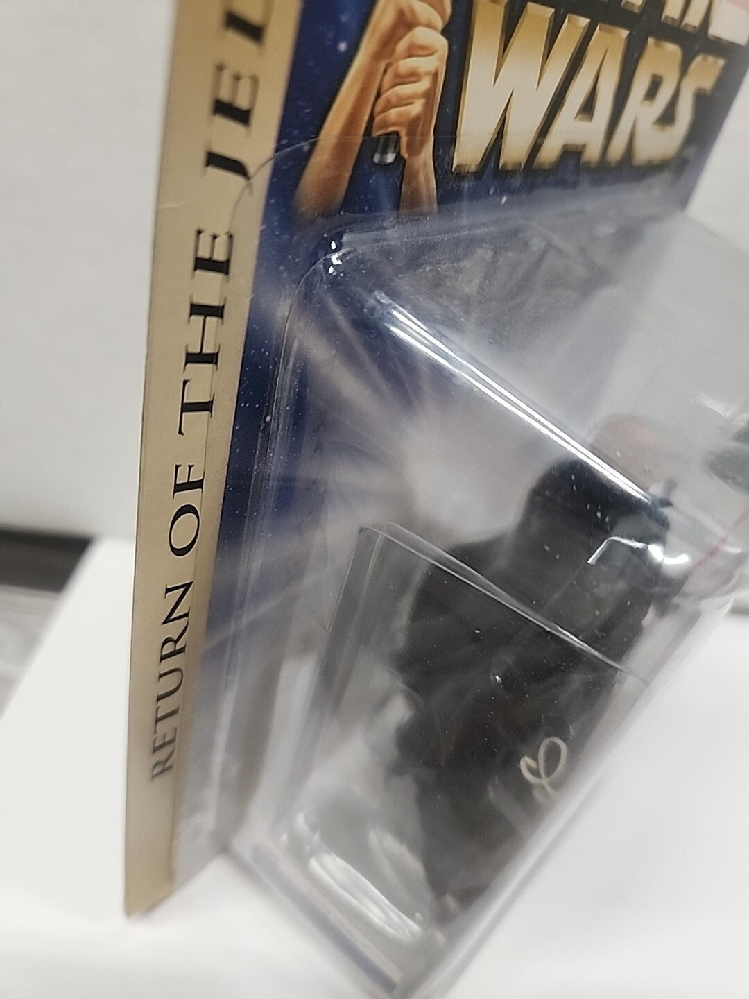 2003 Star Wars DARTH VADER RotJ Throne Room Duel Action Figure MOC