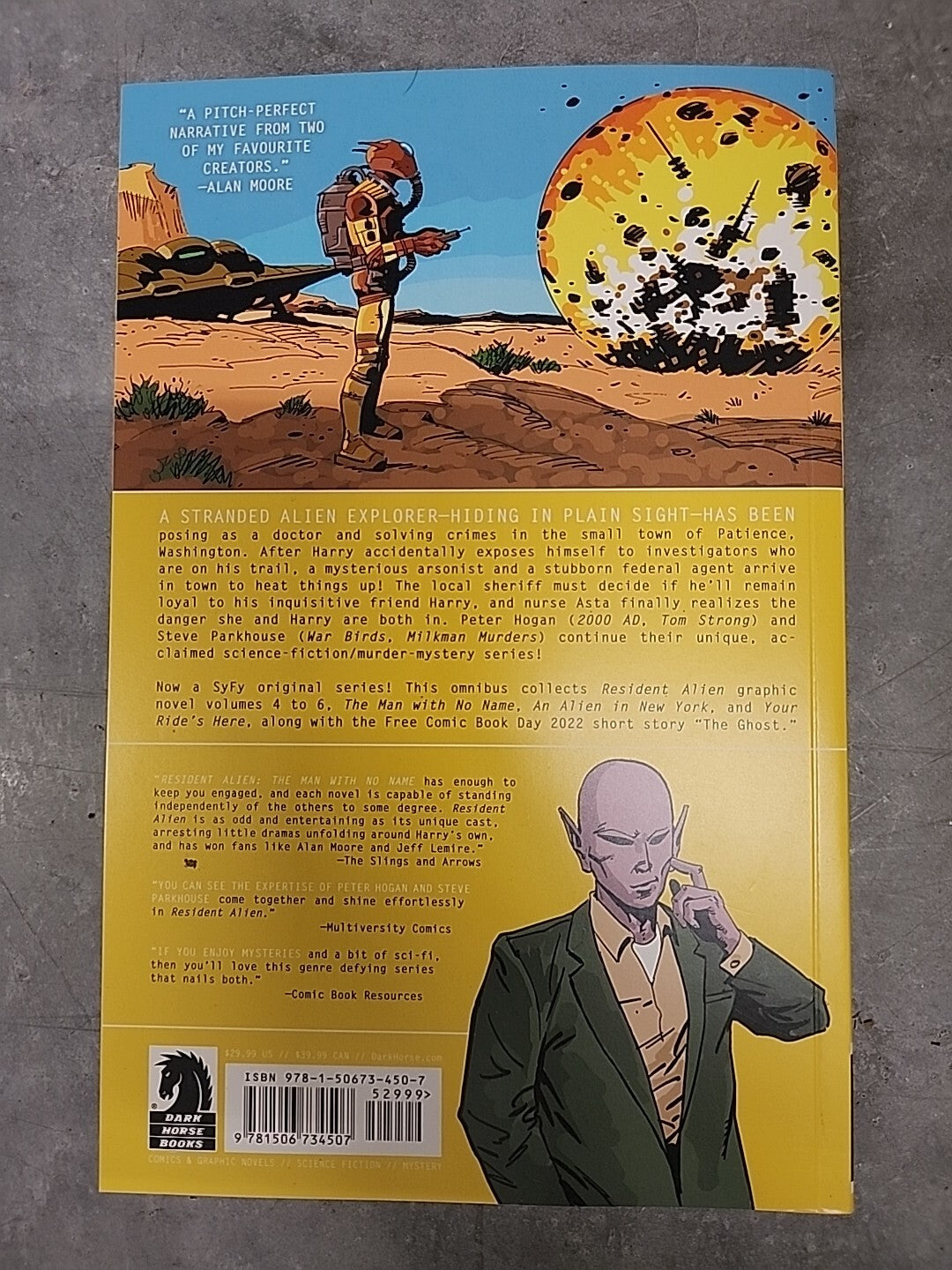 Resident Alien Omnibus 2, Paperback by Hogan, Peter; Parkhouse, Steve (ILT), ...