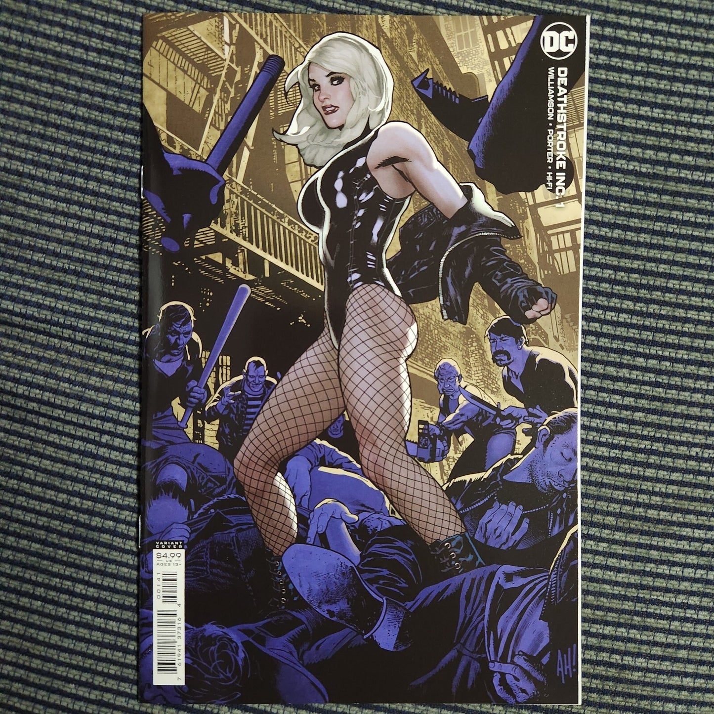 Deathstroke Inc. #1 - Black Canary - Adam Hughes cv. - NM