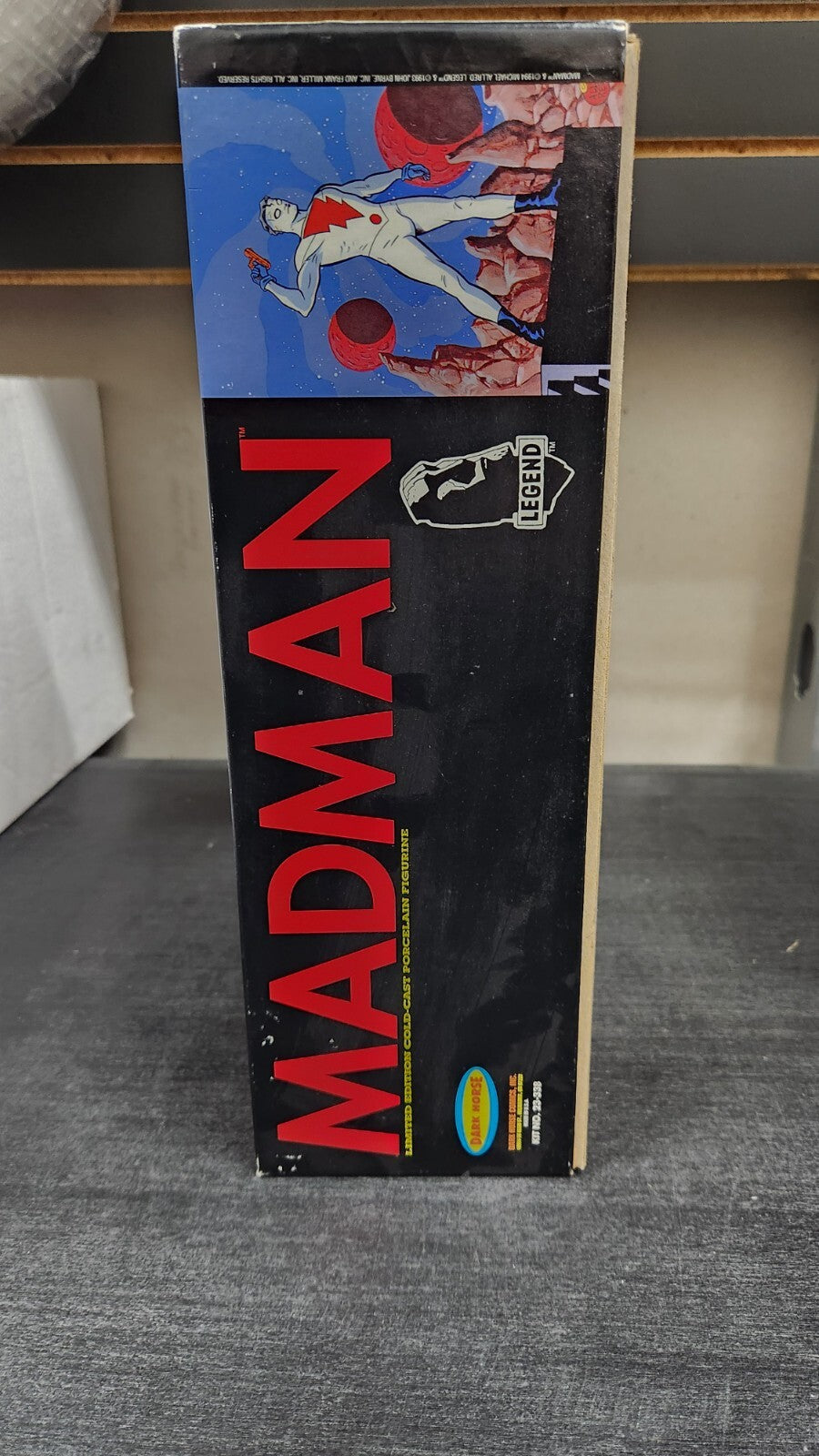 MADMAN STATUE Dark Horse Rare Randy Bowen Statue Cold Cast Porcelain 1/8 in BOX