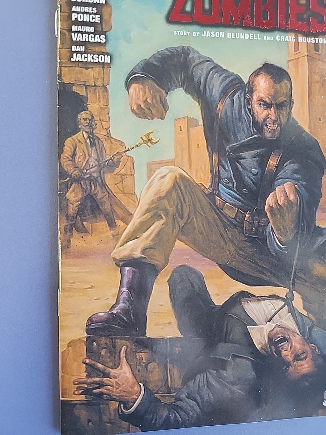 CALL OF DUTY ZOMBIES 1 RED FOIL LOGO VARIANT & POSTER ( 2018 DARK HORSE )