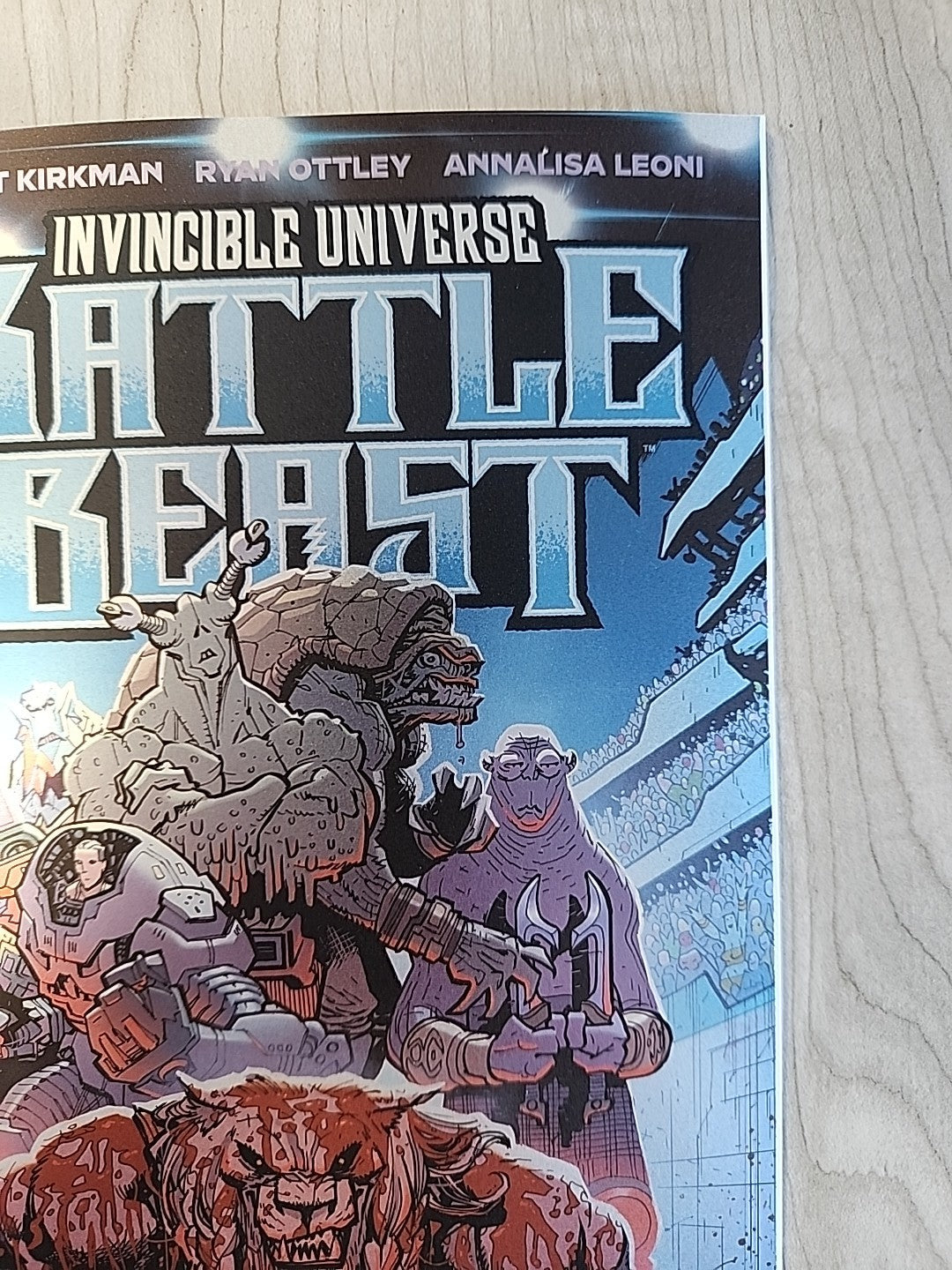 INVINCIBLE UNIVERSE BATTLE BEAST #2 Ultra-Rare Advance Edition Blind Bag Foil