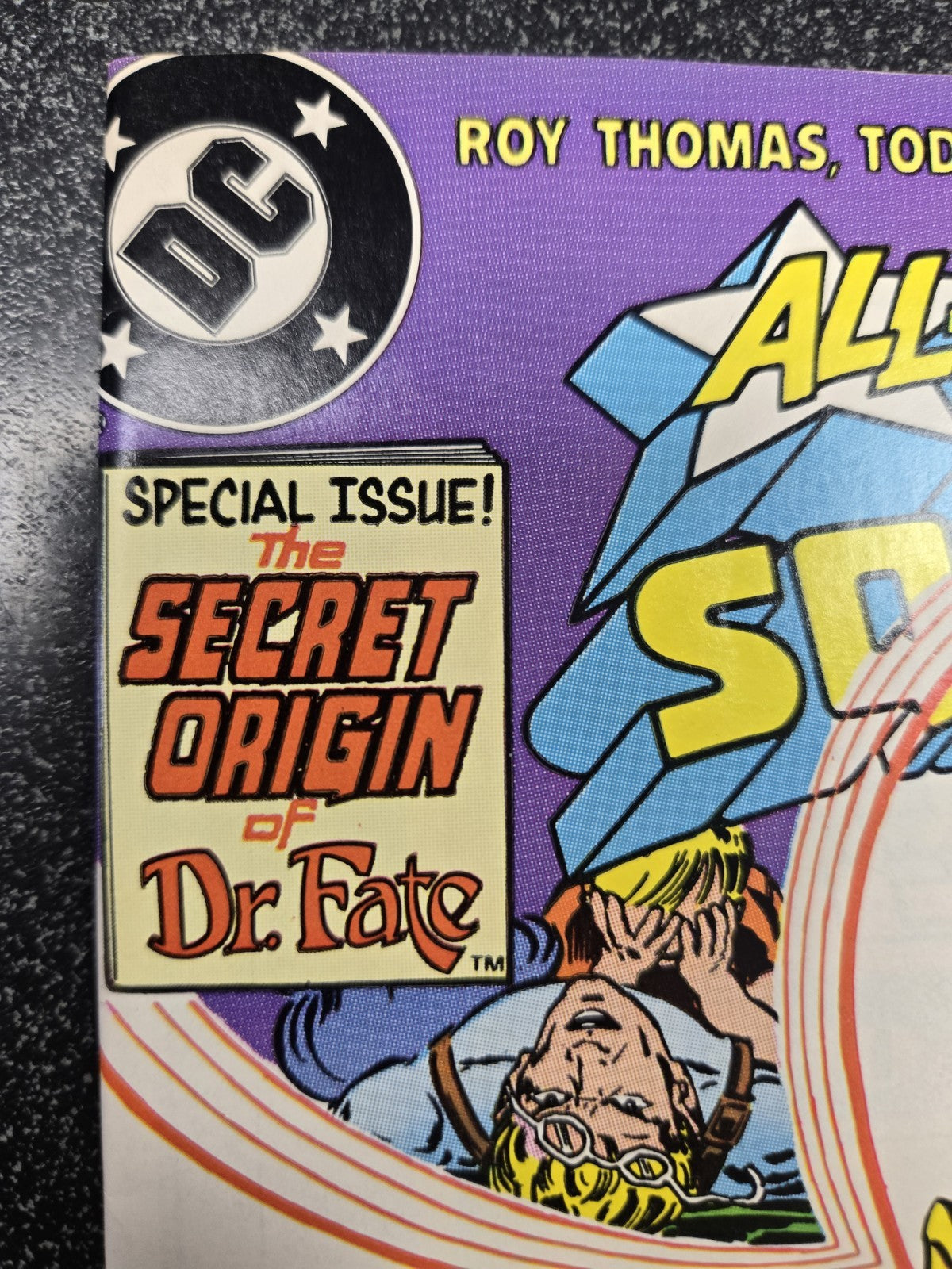 All-Star Squadron 47 - McFarlane , Dr. Fate - Newsstand Edition - Key Issue