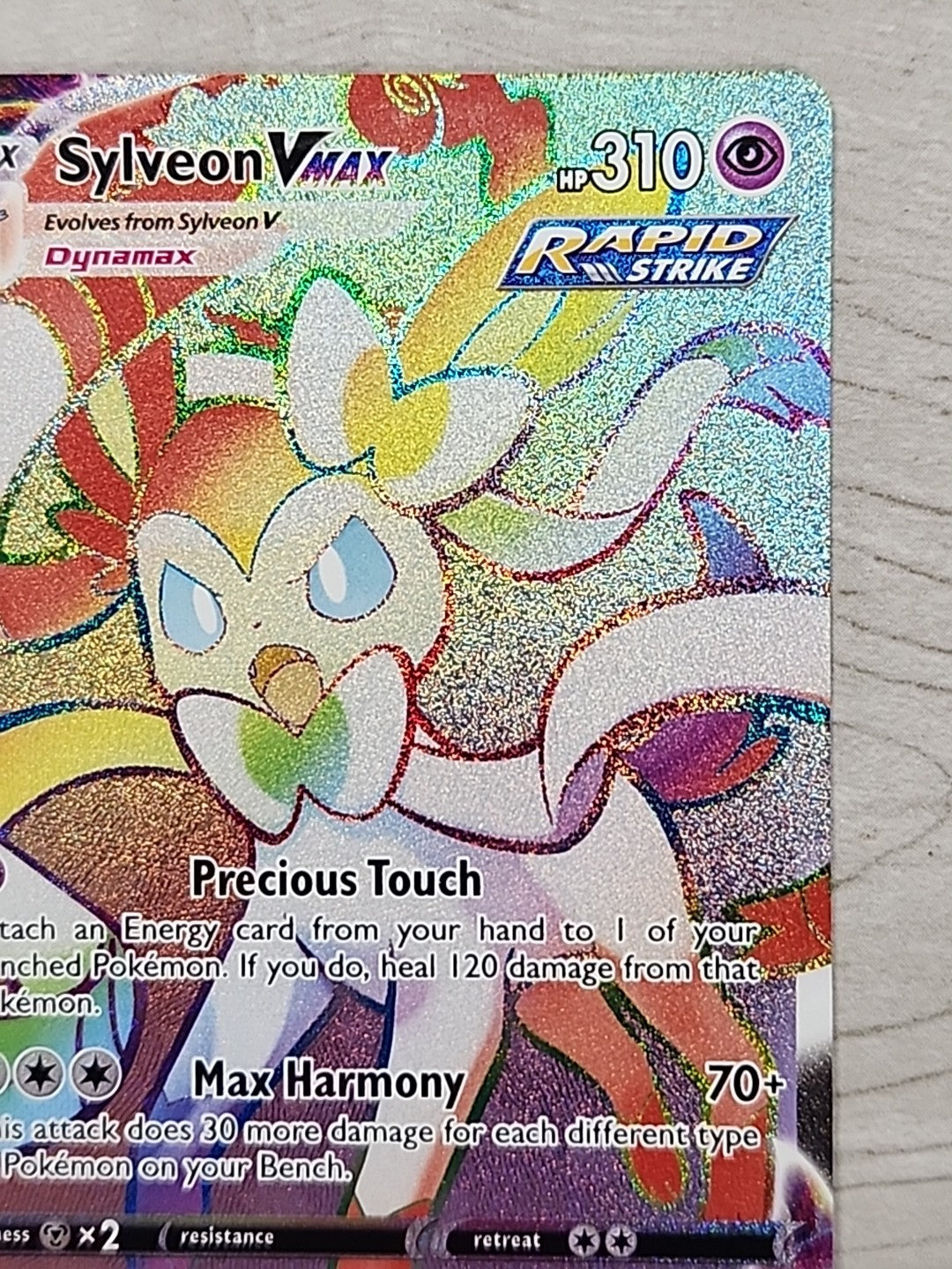 Sylveon VMAX Rainbow Rare 211/203 Pokemon SWSH Evolving Skies NM