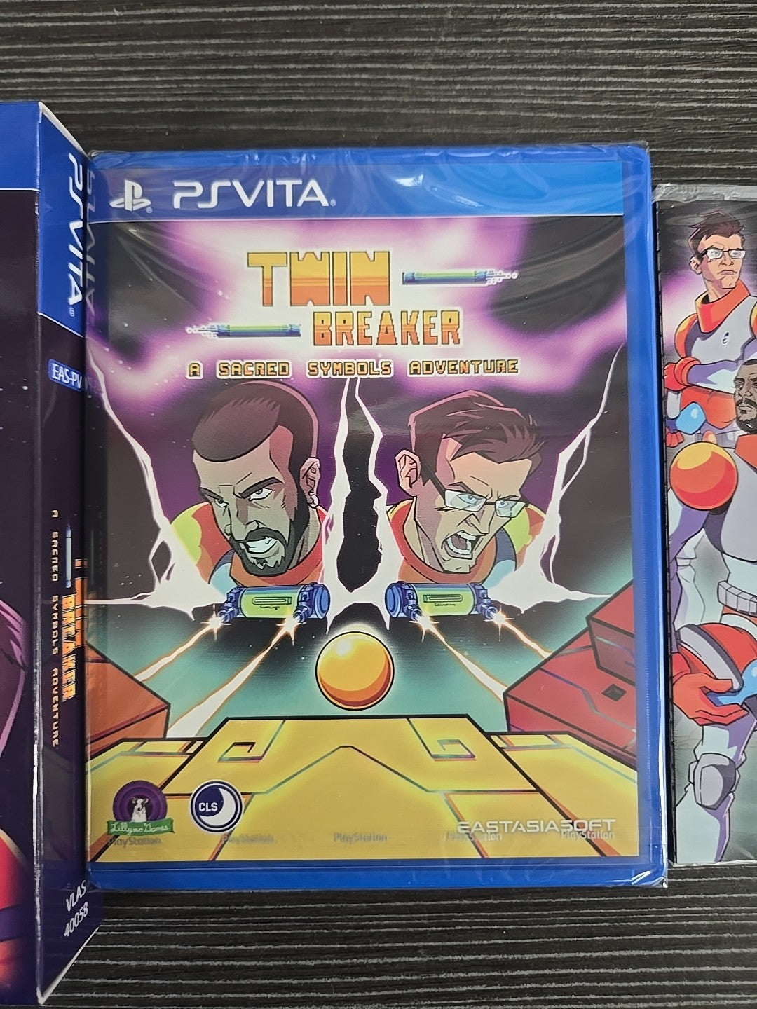 Twin Breaker: A Sacred Symbols Adventure (PlayStation Vita) - CIB Complete