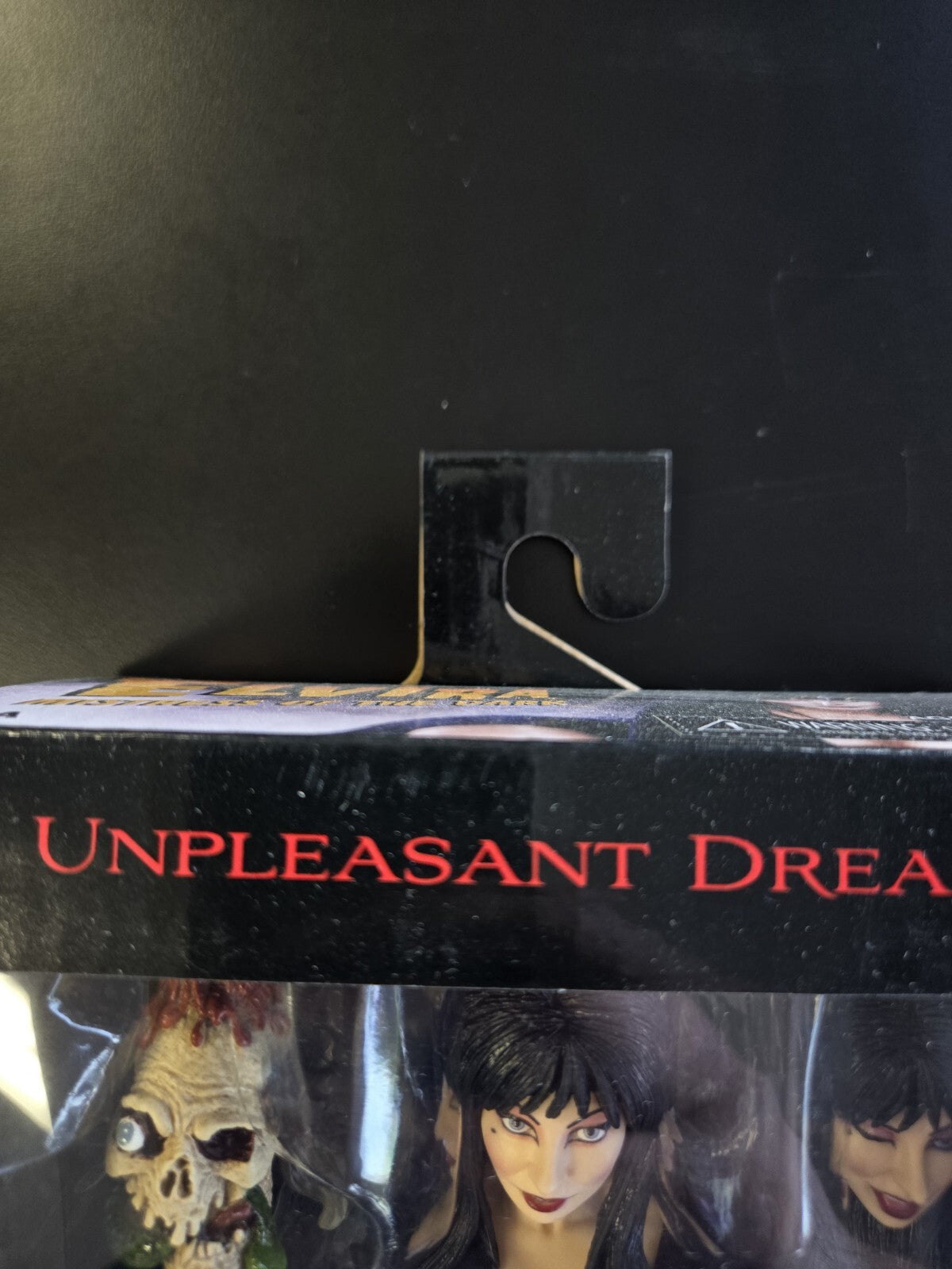 Elvira Mistress Of The Dark Unpleasant Dreams 40 Years Of Elvira Brand New Necca