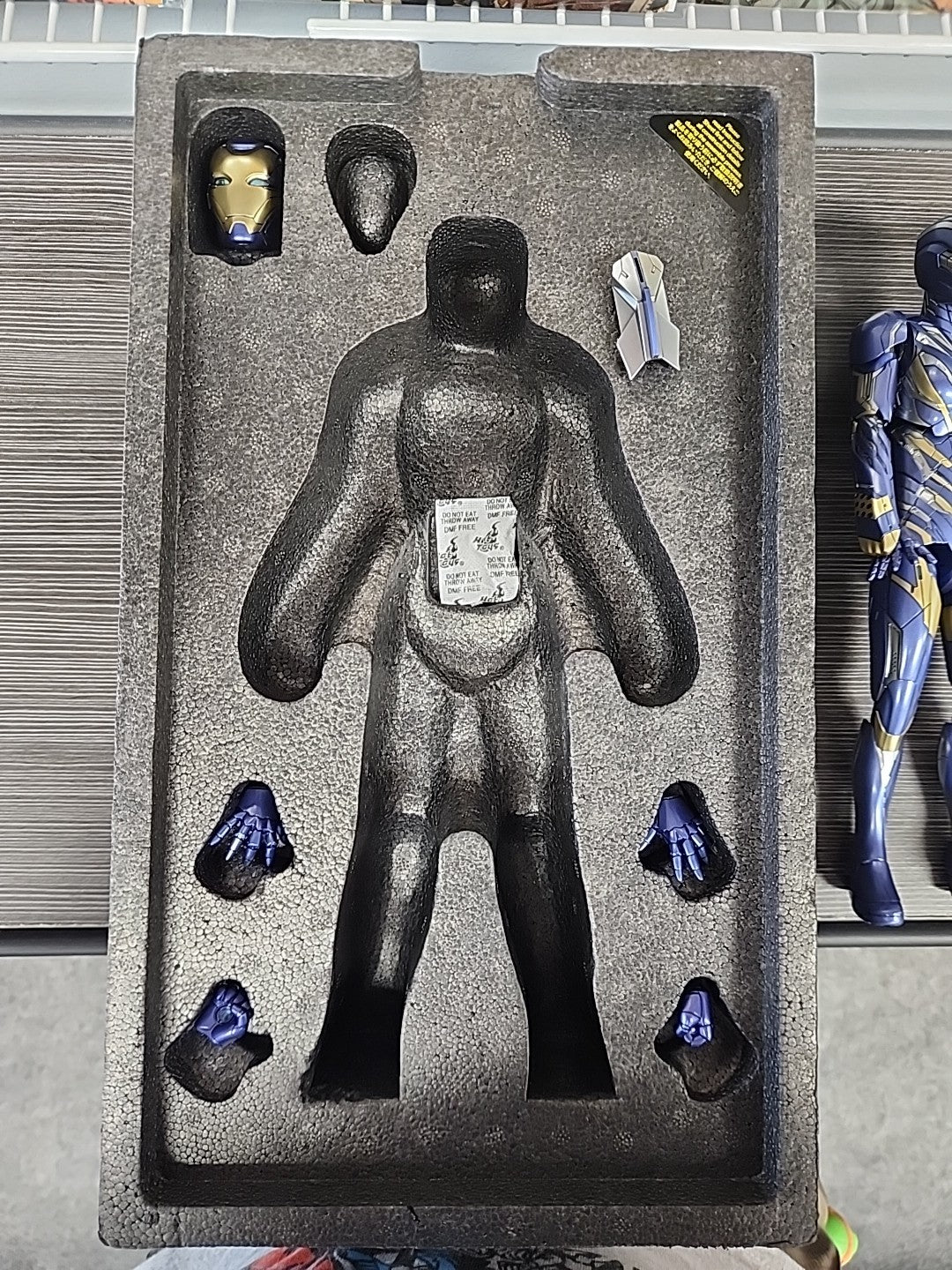 Hot Toys Rescue Avengers Endgame Diecast 1/6th Scale Figure MMS538-D23