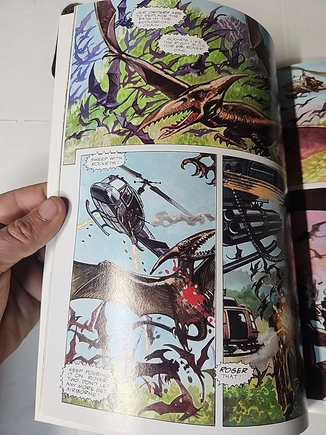KA-ZAR Guns of the Savage Land Marvel Graphic Novel 1990 Dinosaurs!