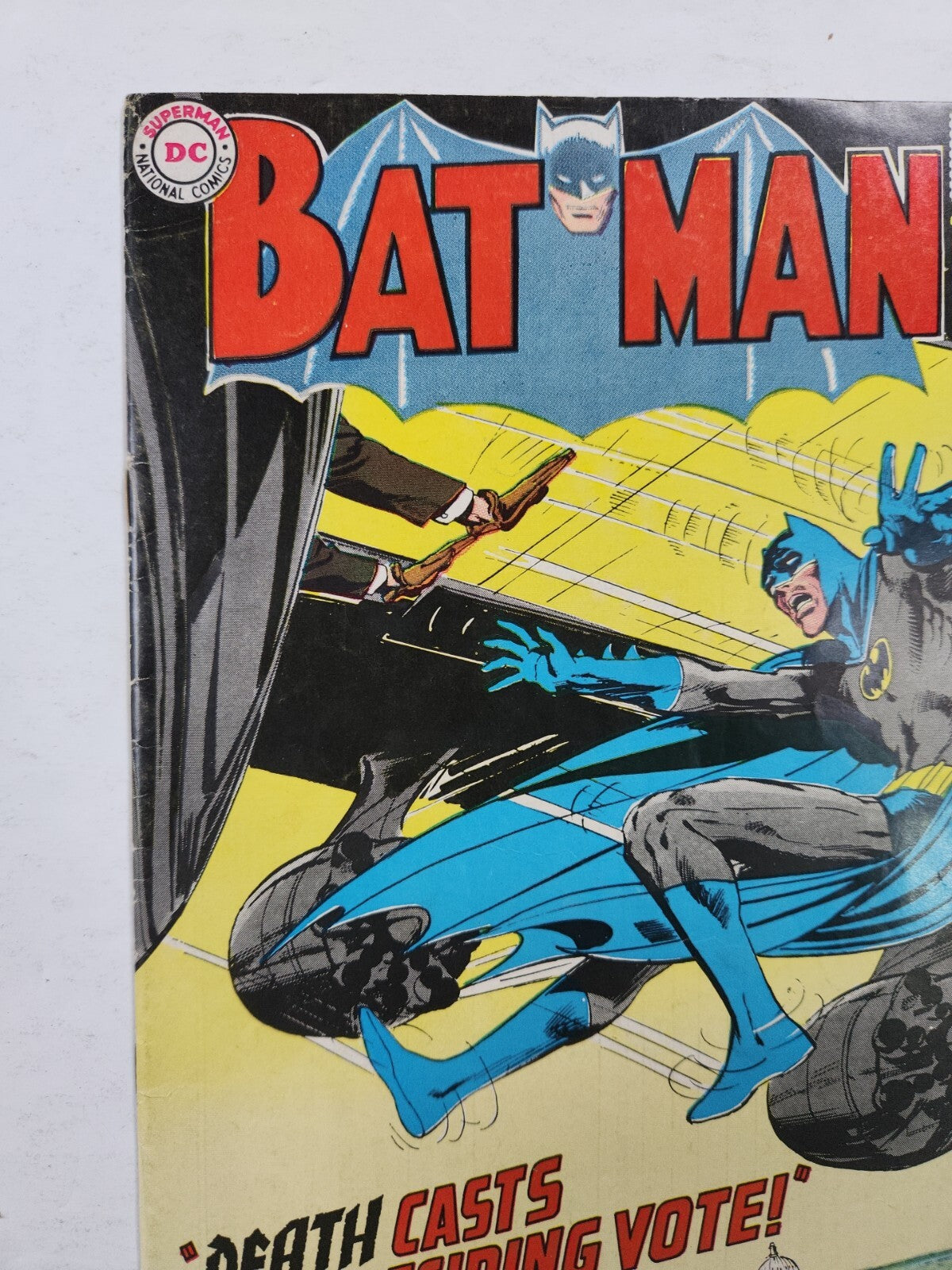 BATMAN 219 - VG/F 5.0 - COMMISSIONER GORDON - NEAL ADAMS ART (1970)