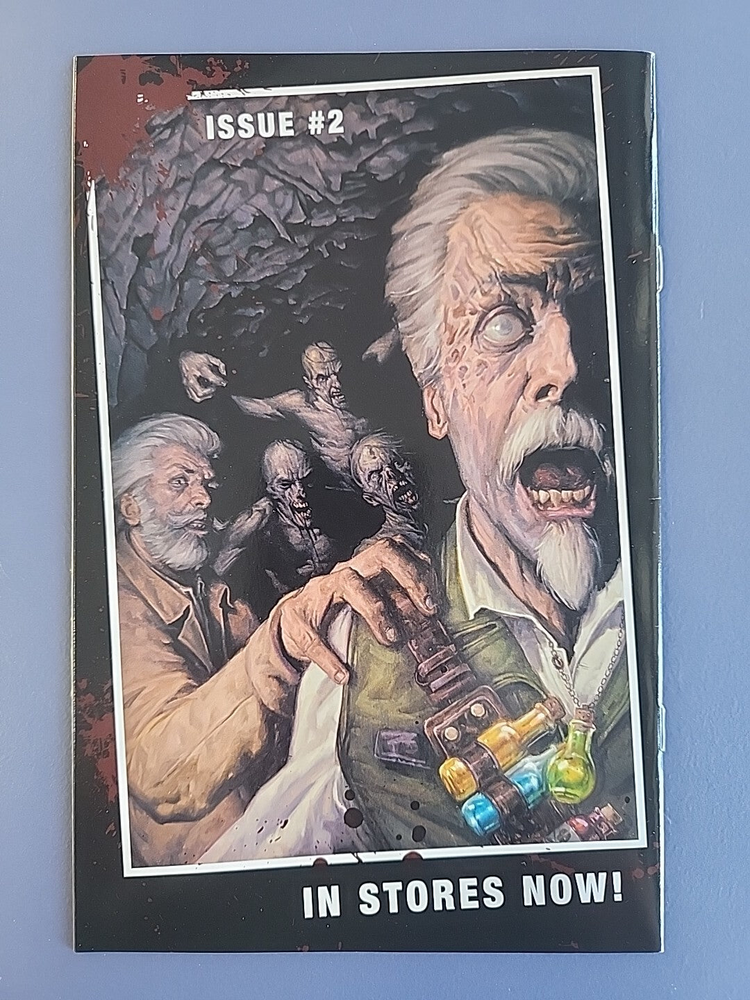 CALL OF DUTY ZOMBIES 1 RED FOIL LOGO VARIANT & POSTER ( 2018 DARK HORSE )