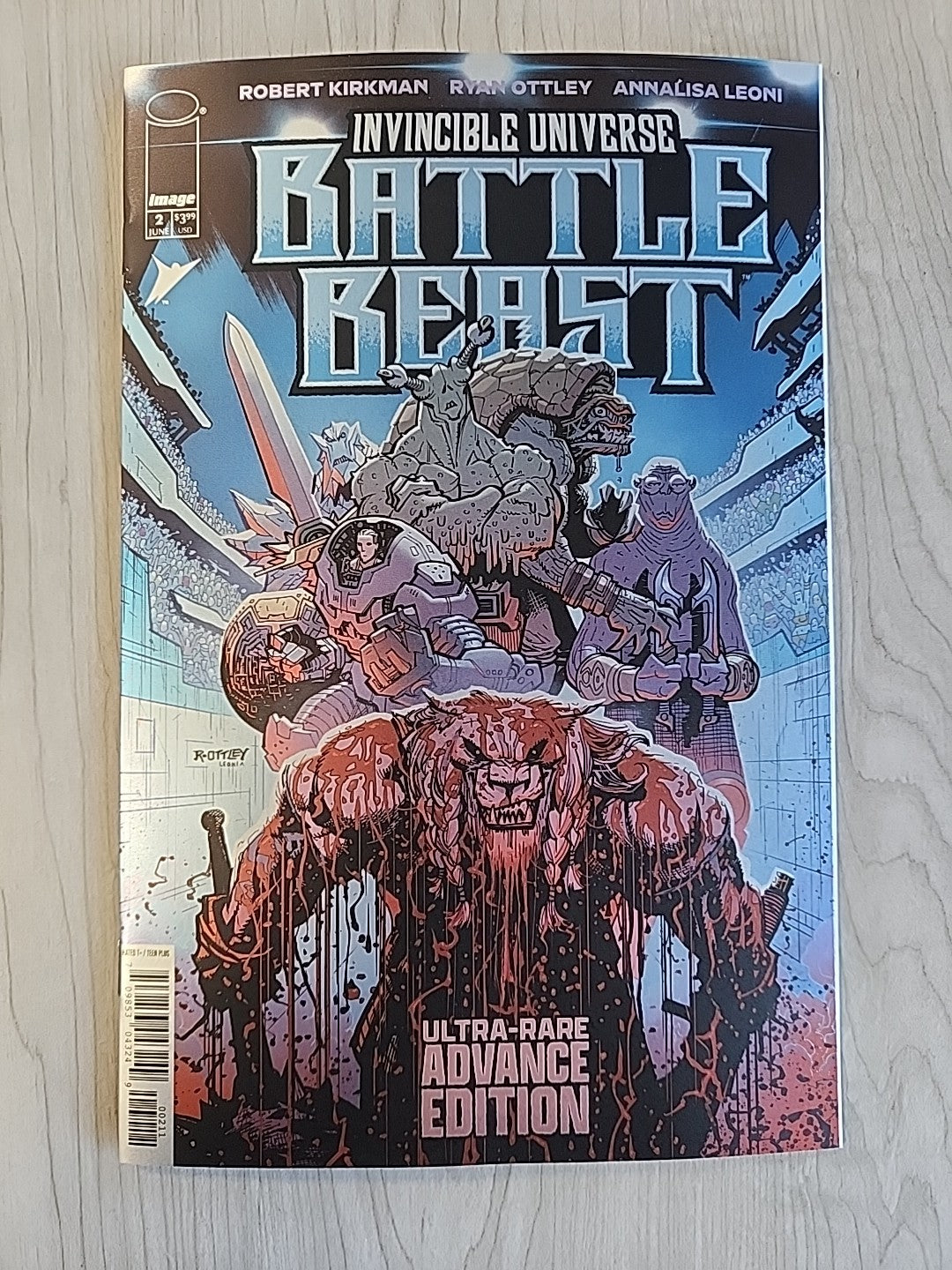 INVINCIBLE UNIVERSE BATTLE BEAST #2 Ultra-Rare Advance Edition Blind Bag Foil