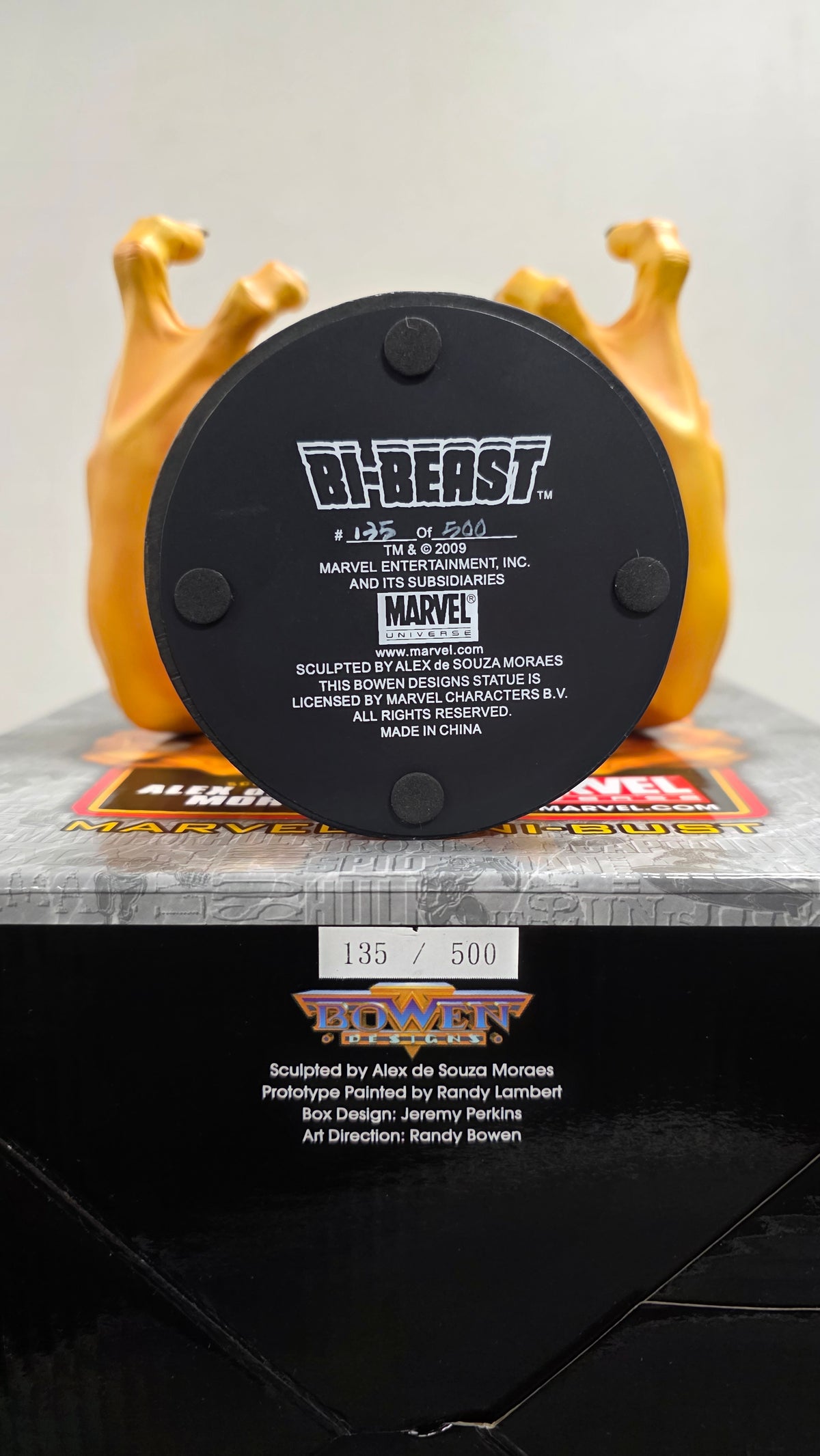 BOWEN DESIGNS BI-BEAST MINI-BUST