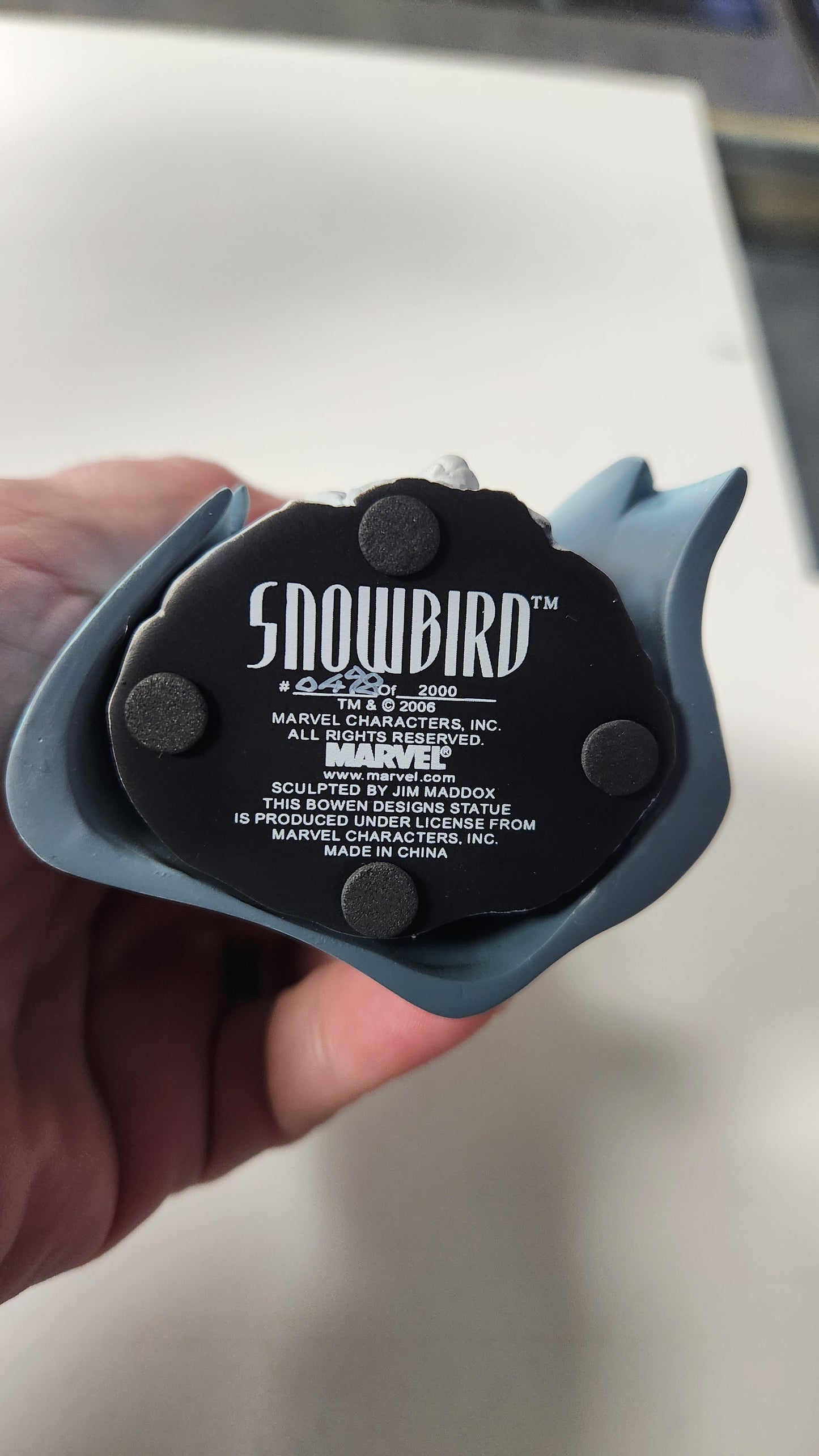 BOWEN DESIGNS SNOWBIRD MINI-BUST #498/2000