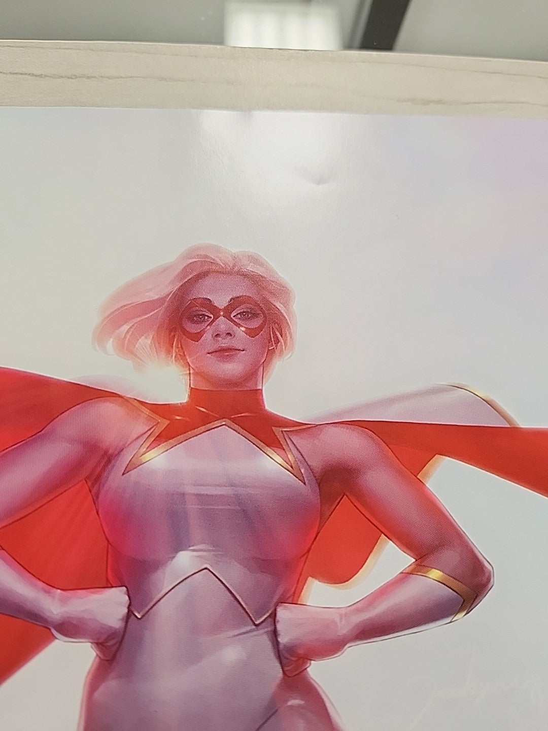 Star #1 2020 Jeehyung Lee Exclusive Virgin Variant Captain Marvel 9.2