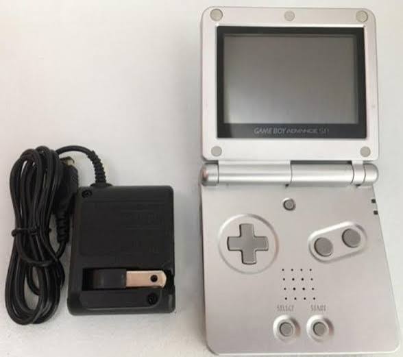 GAMEBOY ADVANCE SP (AGS-001) PLATINUM CONSOLE - LOOSE