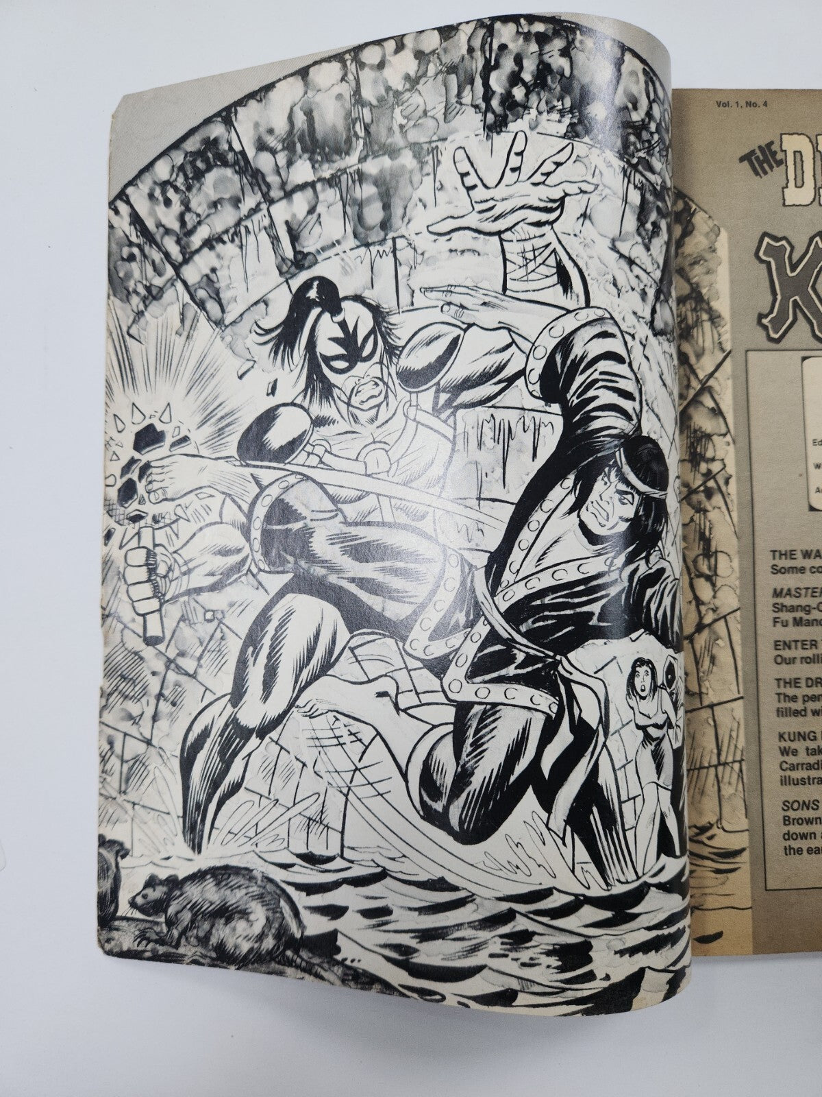 The Deadly Hands of Kung Fu #4 Marvel Comics (Sep, 1974) 4.0 4.5 Carradine Adams