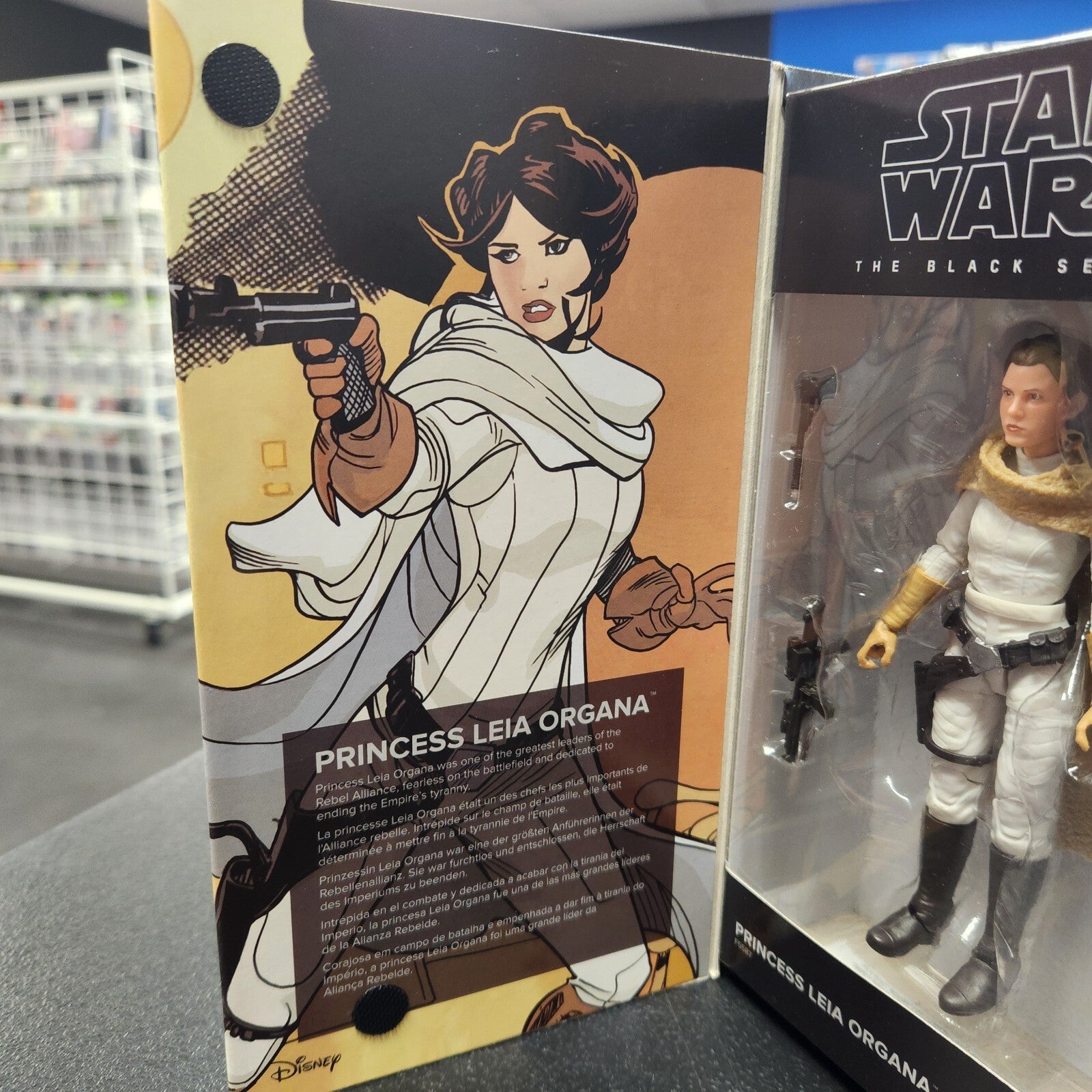 Star Wars The Black Series: Princess Leia Organa Action Figure Comic Book 
