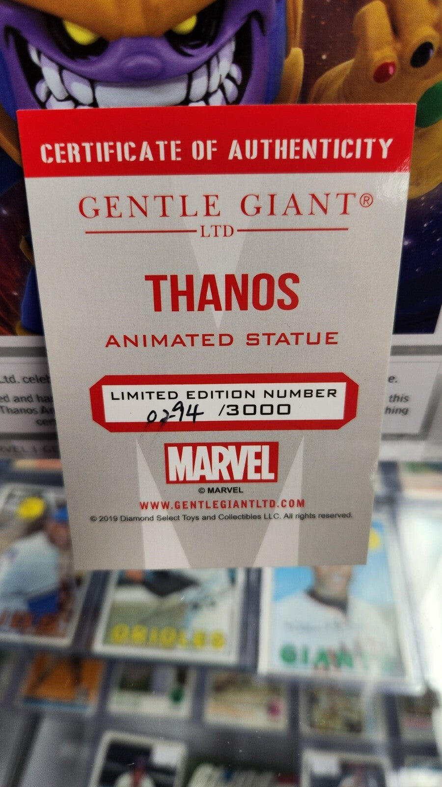 Thanos w/ Infinity Gauntlet Gentle Giant Limited To 3000 Pieces Animated Statue