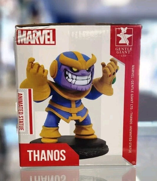 Thanos w/ Infinity Gauntlet Gentle Giant Limited To 3000 Pieces Animated Statue