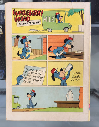 Huckleberry Hound 7, Yogi Bear cover. 10 cent Silver Age Lower Gold Key 1960