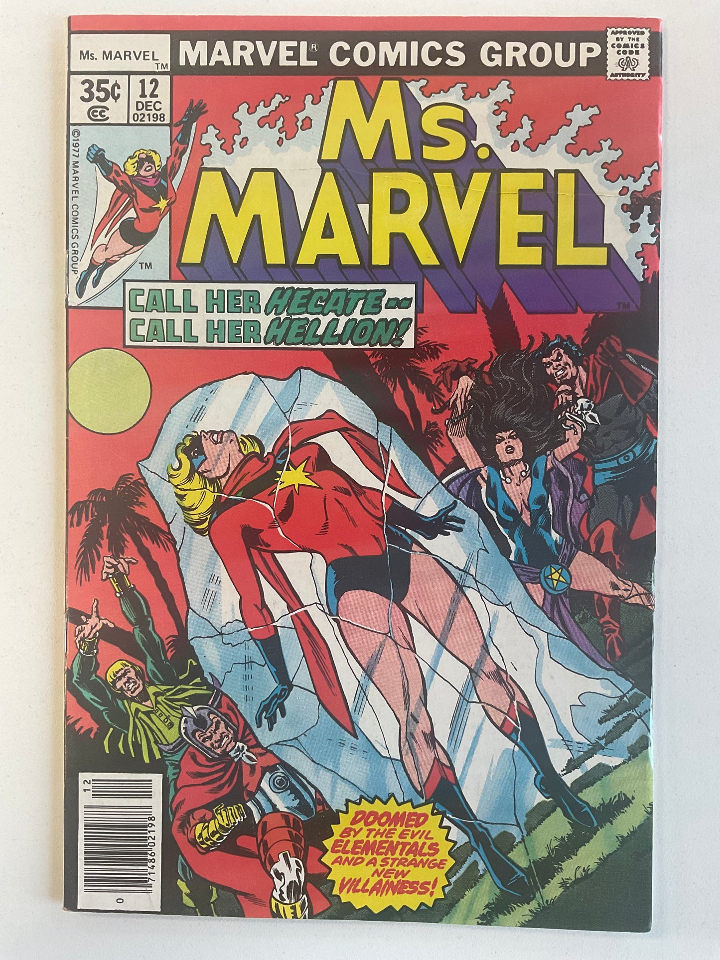 Ms Marvel (1977) #12 FN/VF Newsstand