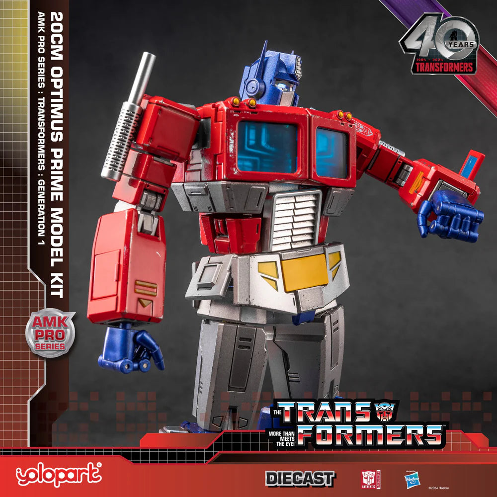 TRANSFORMERS: GEN 1 20CM DIECAST OPTIMUS PRIME MODEL KIT