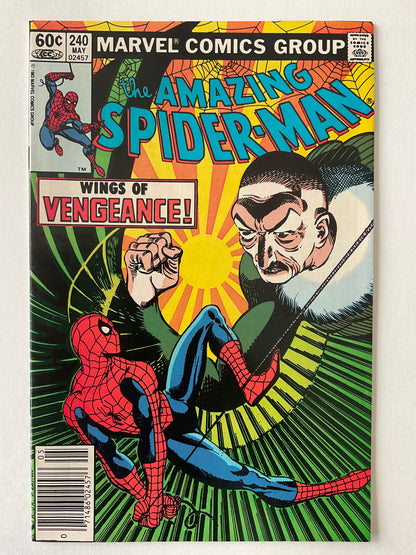 AMAZING SPIDER-MAN (1963) #240 NM- 9.2