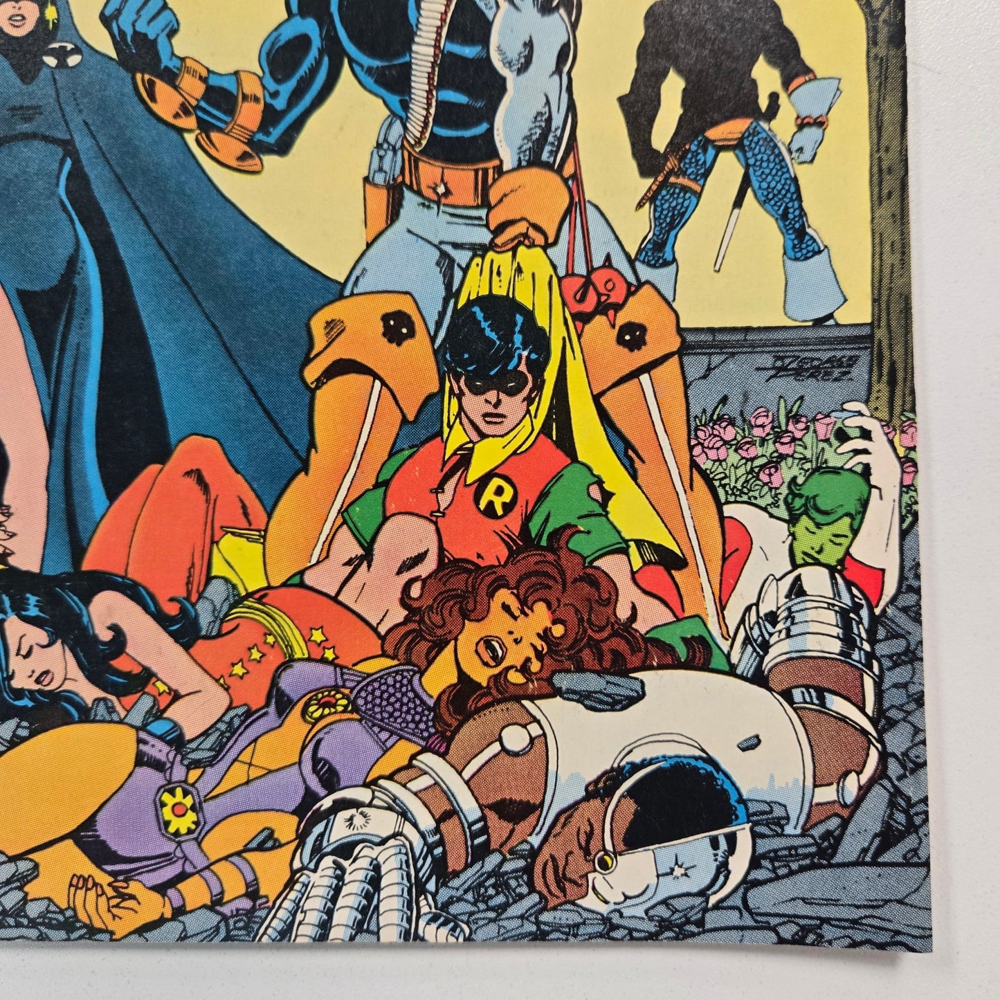 New Teen Titans (1980) 002 VF - 1st app. Of Deathstroke - Infinite Collectibles