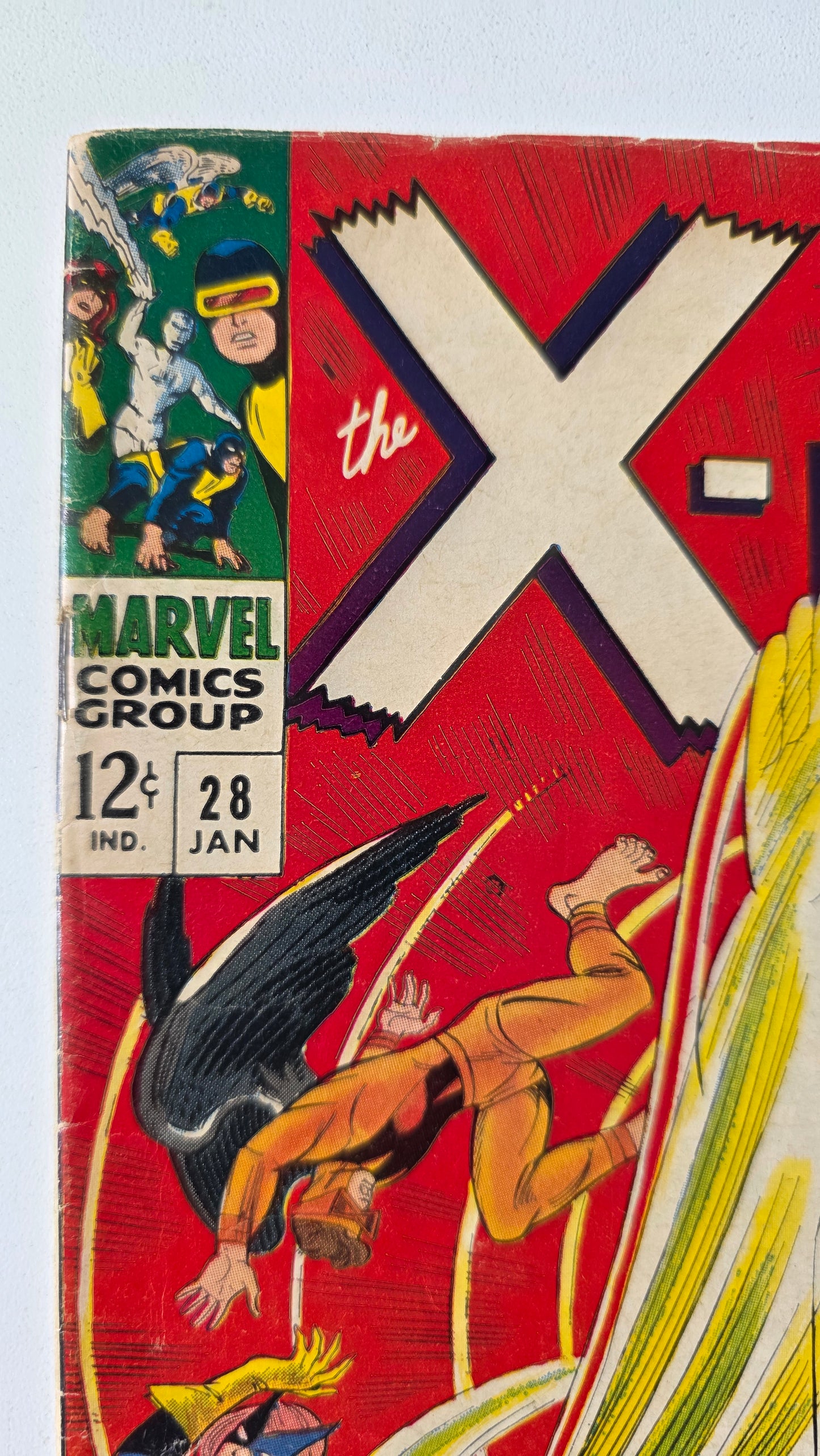 Uncanny X-Men (1963) #28 "The Wail of the Banshee!" 1st Appearance of Banshee