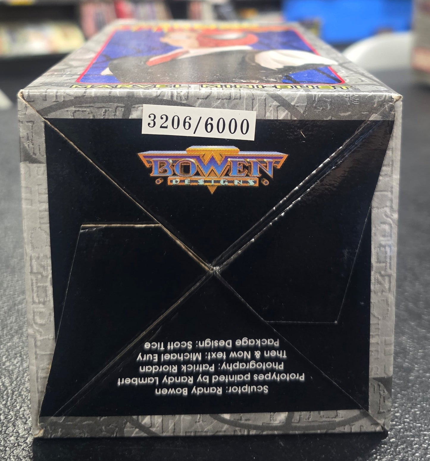 BOWEN DESIGNS PETER PARKER SPIDER-MAN MINI BUST #3206/6000