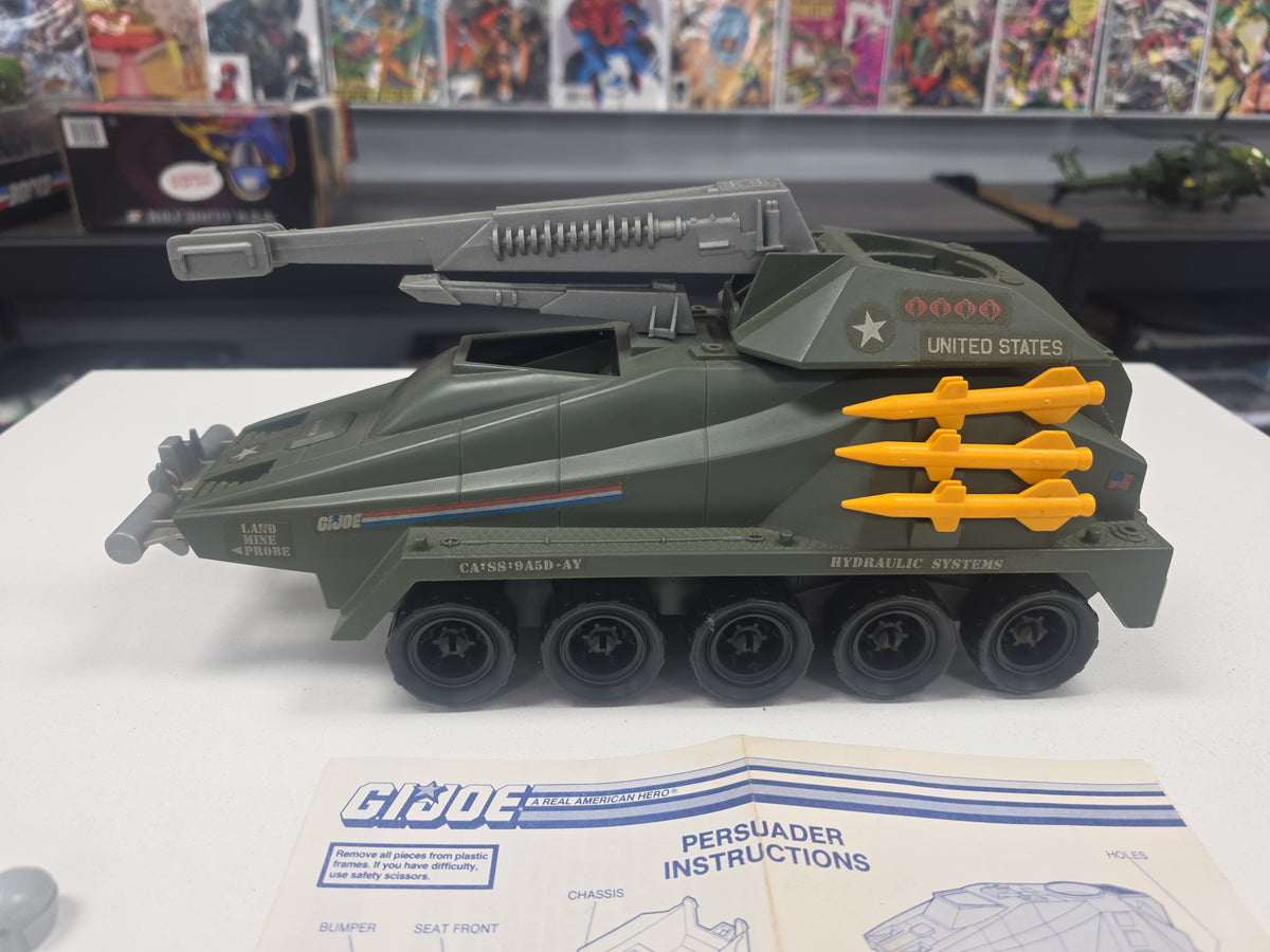 GI JOE VINTAGE 1987 PERSUADER COMPLETE W/BACKSTOP