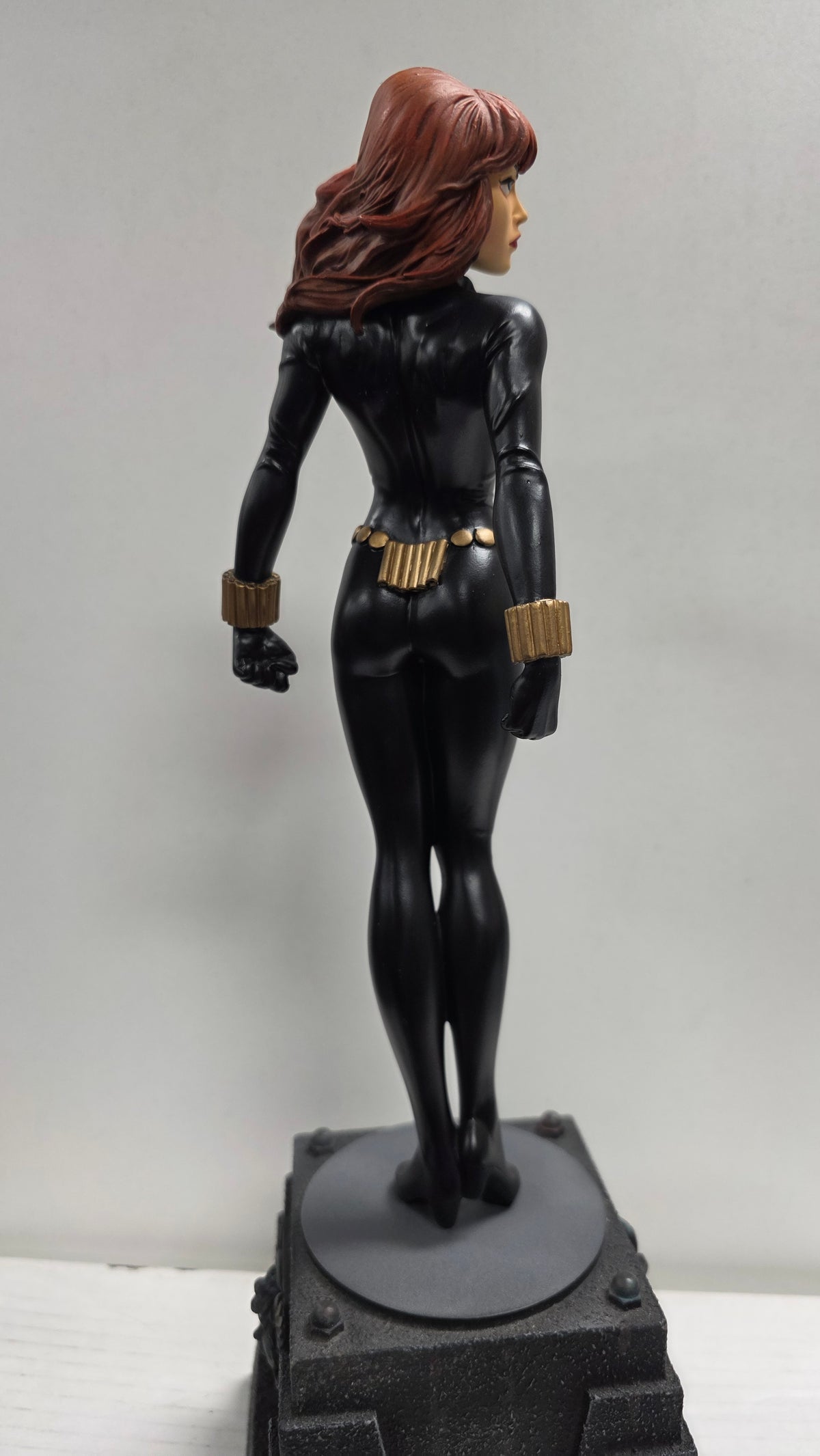 BOWEN DESIGNS BLACK WIDOW PAINTED STATUE