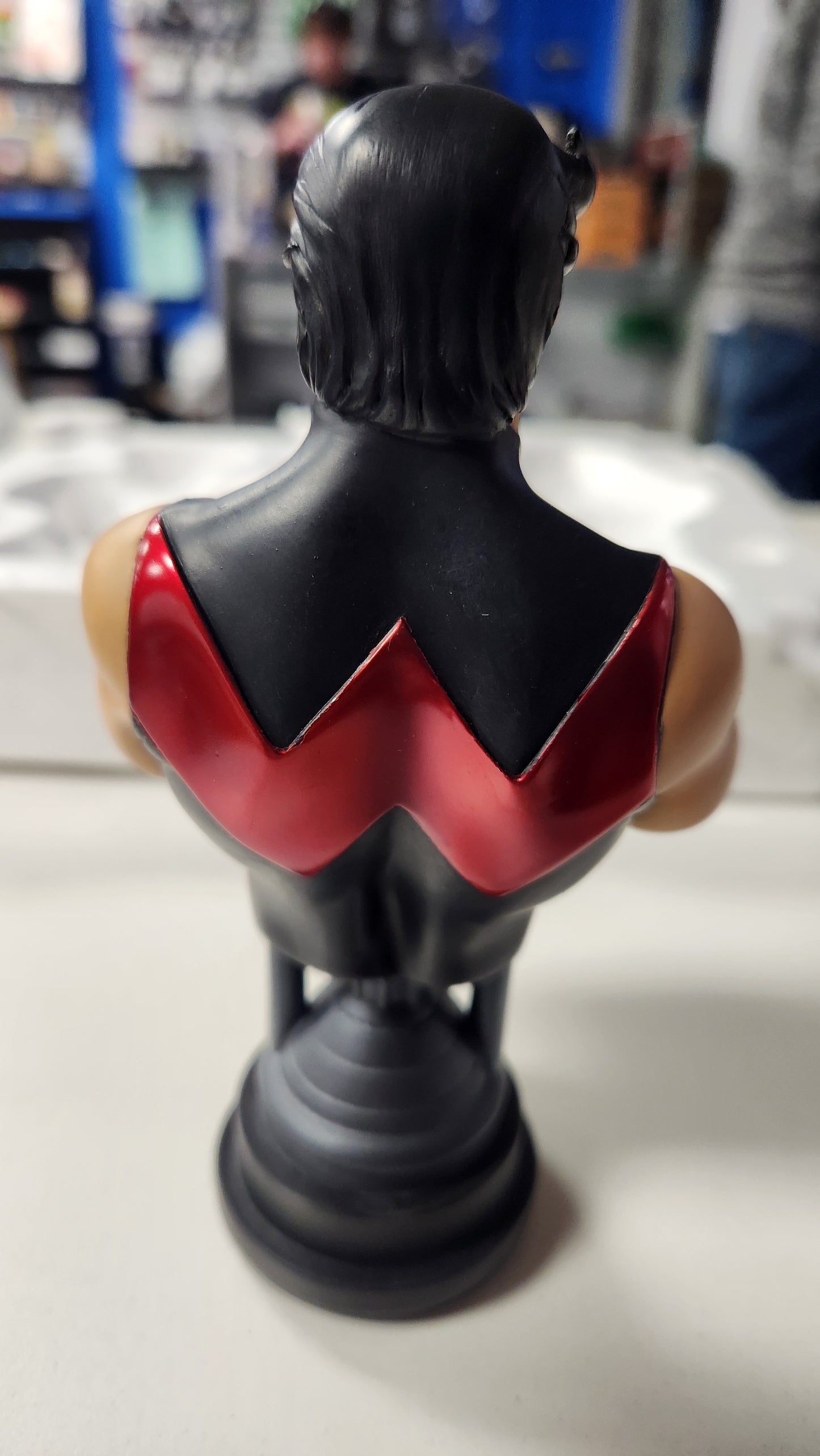 BOWEN DESIGNS WONDER MAN MODERN VERSION MINI-BUST #566/800