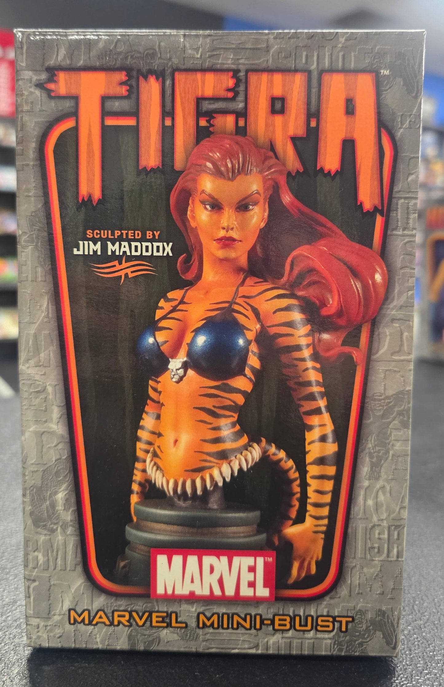 BOWEN DESIGNS TIGRA MARVEL COMICS MINI BUST #393/2500