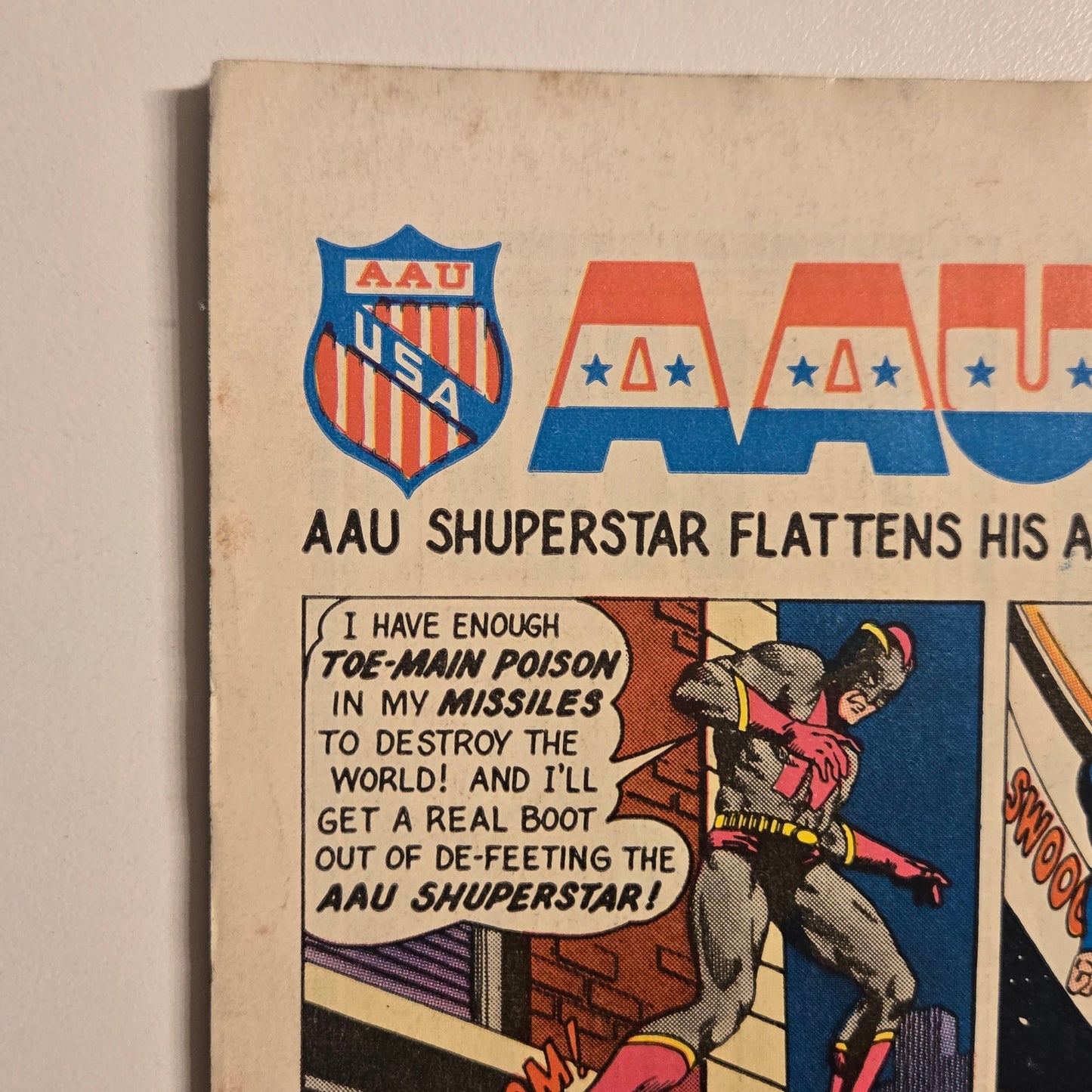 DC Super-Stars #017 - 1st Appearance of The Huntress - Key Issue - FN-