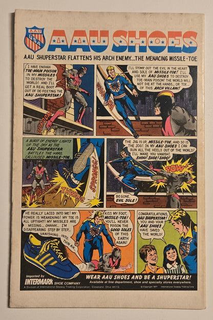 DC Super-Stars #017 - 1st Appearance of The Huntress - Key Issue - FN-
