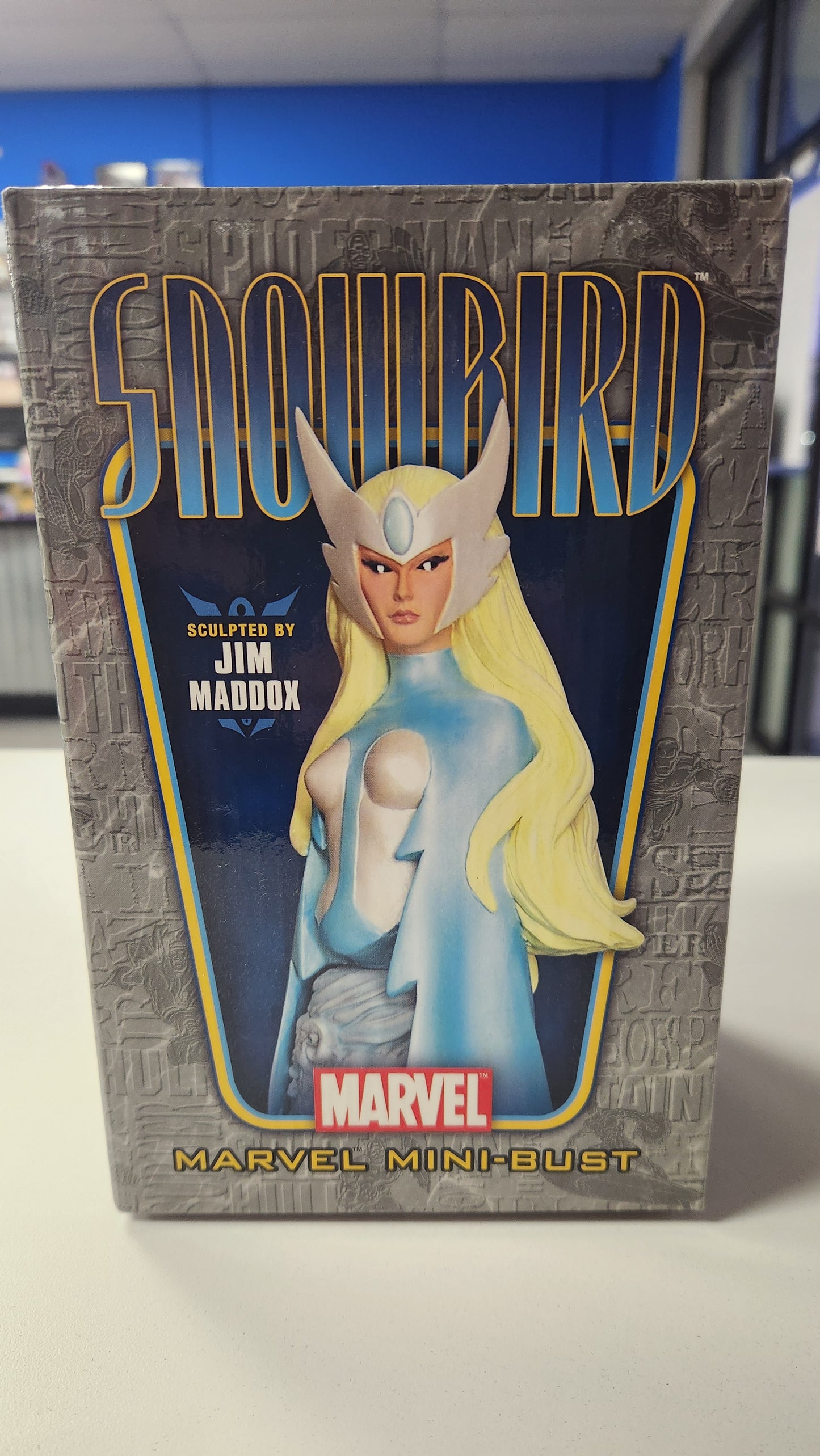 BOWEN DESIGNS SNOWBIRD MINI-BUST #498/2000