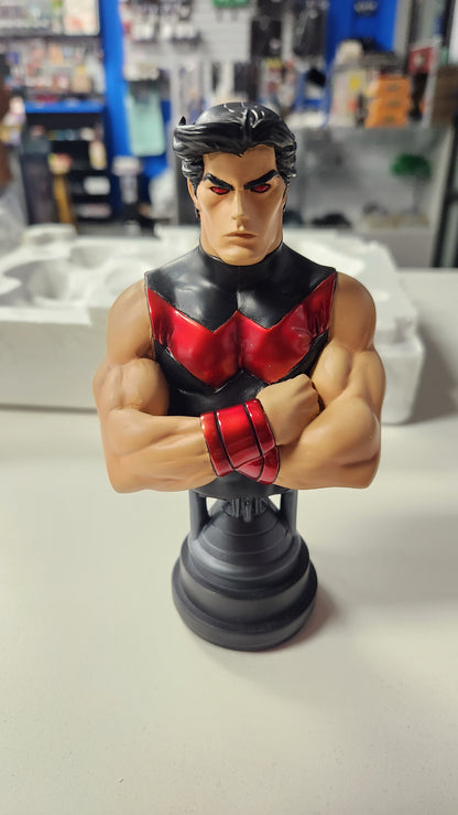 BOWEN DESIGNS WONDER MAN MODERN VERSION MINI-BUST #566/800