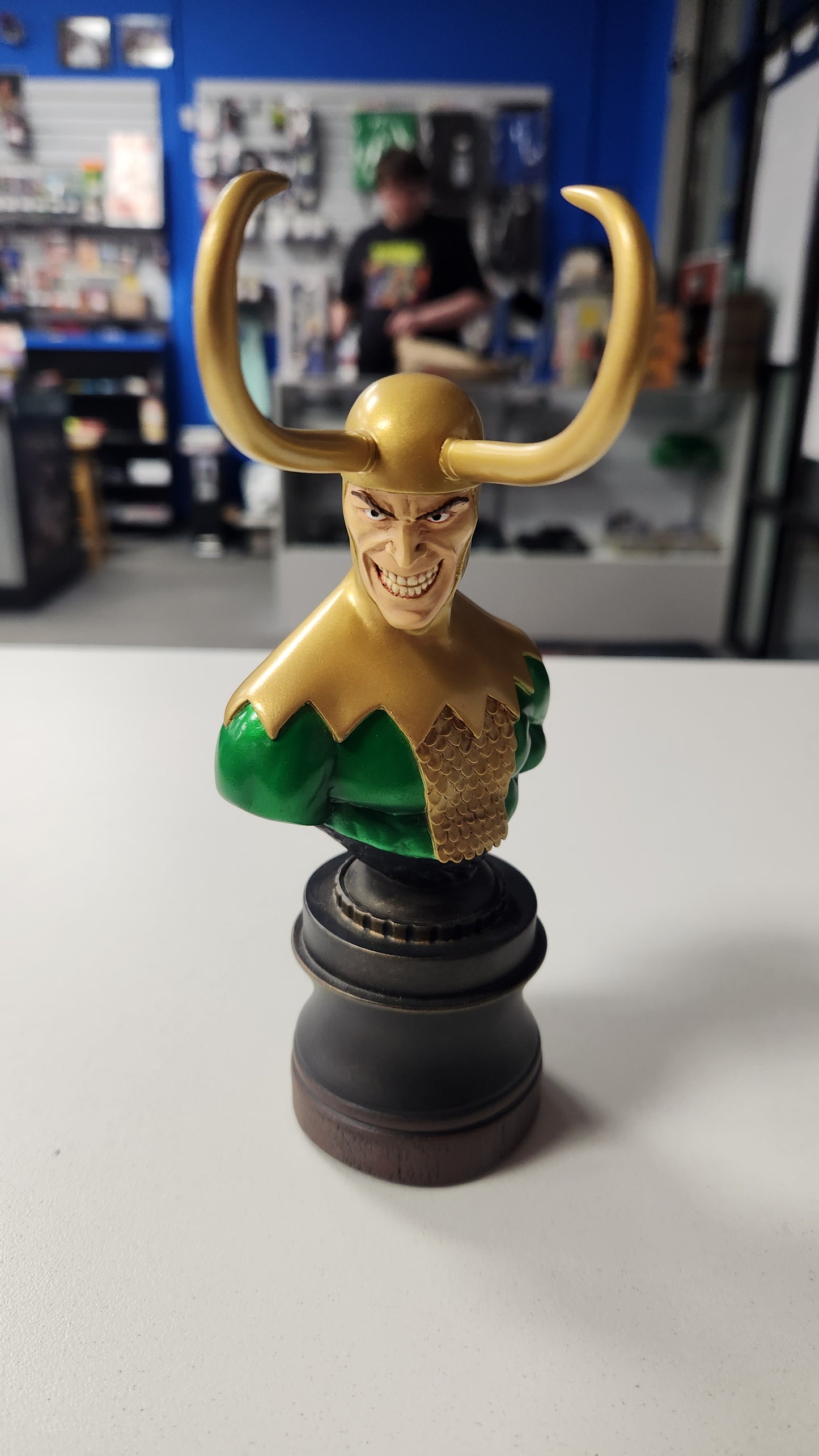BOWEN DESIGNS LOKI MINI-BUST #1400/5000