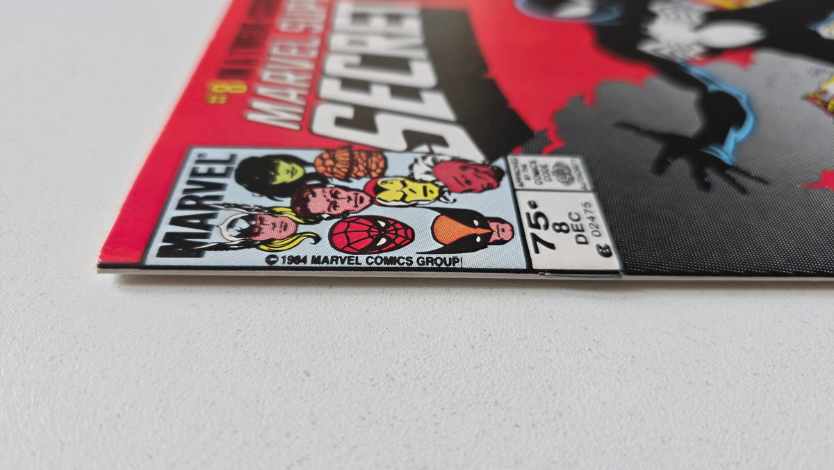Marvel Super Heroes Secret Wars (1984) #08 - "Invasion!" Origin of Black Symbiote Costume, Iconic Cover Newsstand Editon