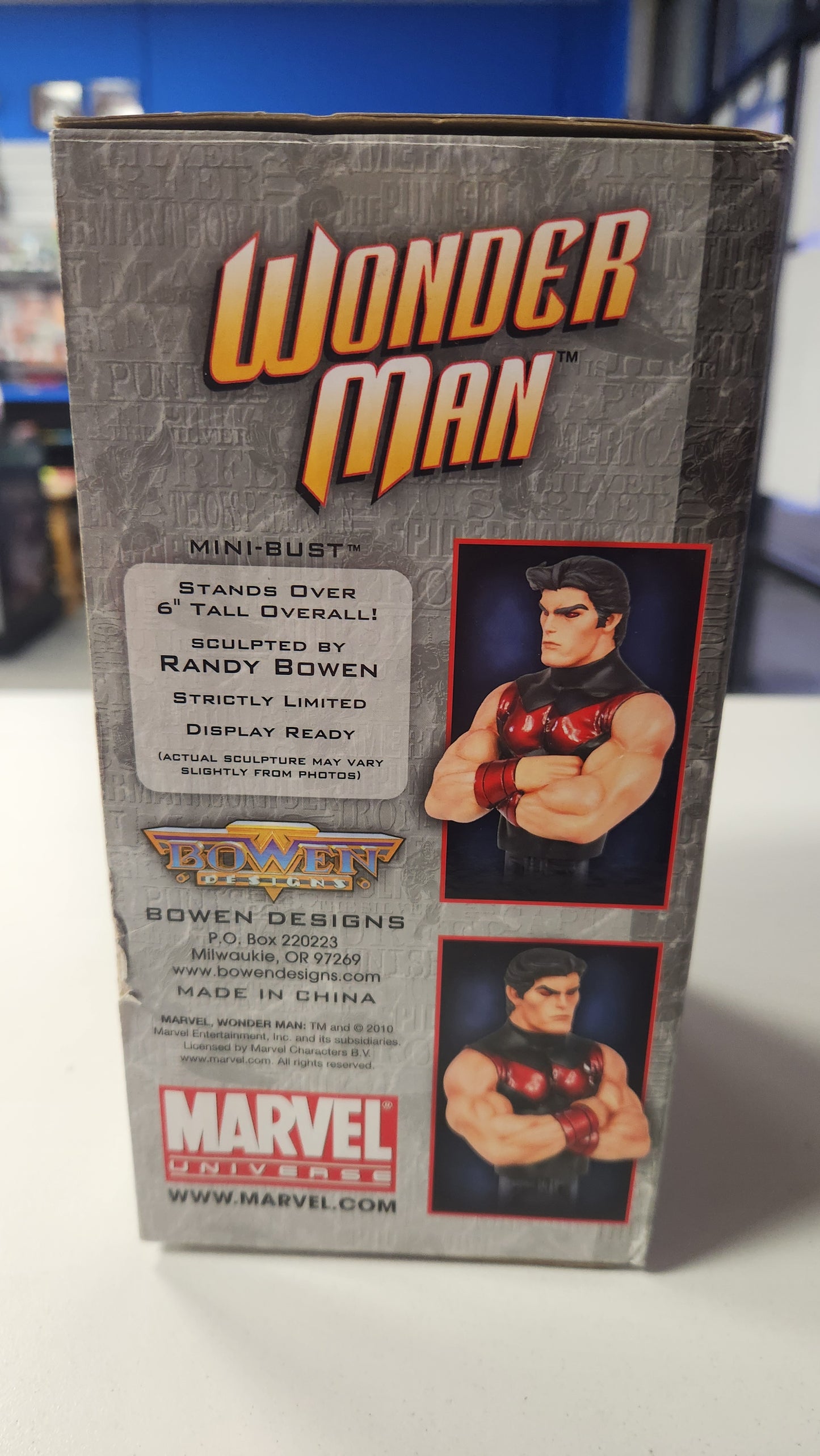 BOWEN DESIGNS WONDER MAN MODERN VERSION MINI-BUST #566/800