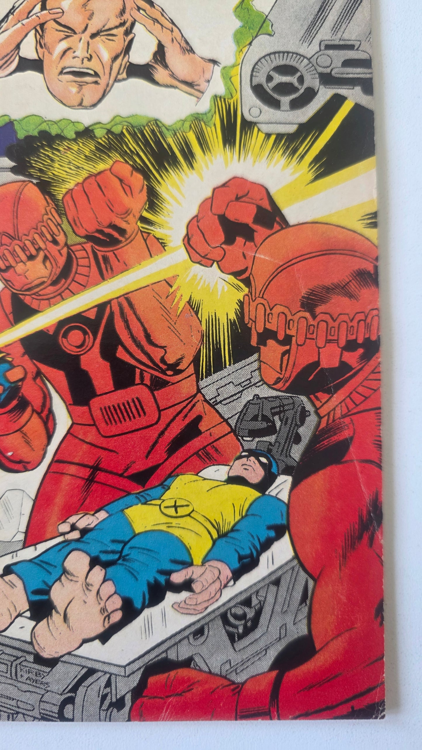 Uncanny X-Men (1963) #15 "Prisoners of the Mysterious Master Mold" 1st Appearance of Master Mold, Origin of Beast, 2nd Sentinels
